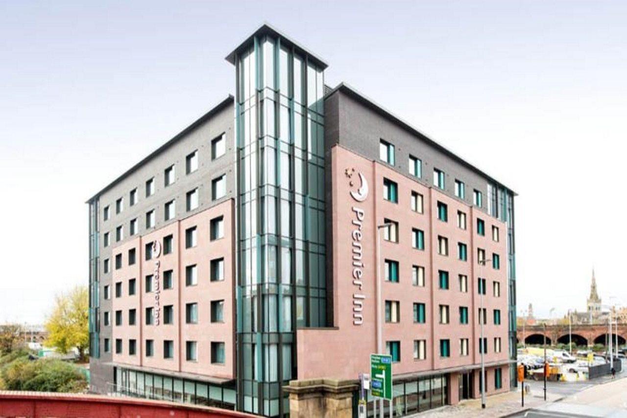 Premier Inn Manchester City Centre ภายนอก รูปภาพ