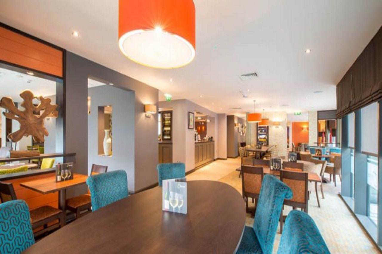 Premier Inn Manchester City Centre ภายนอก รูปภาพ